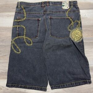 Ruthless Art chain jorts